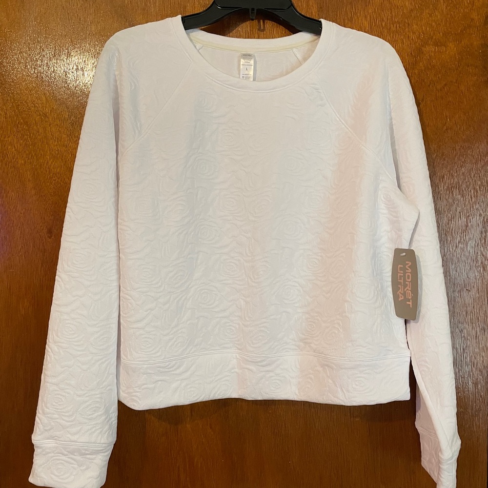 Moret Ultra white jacquard pullover. Size: Large NEW: never worn with tags